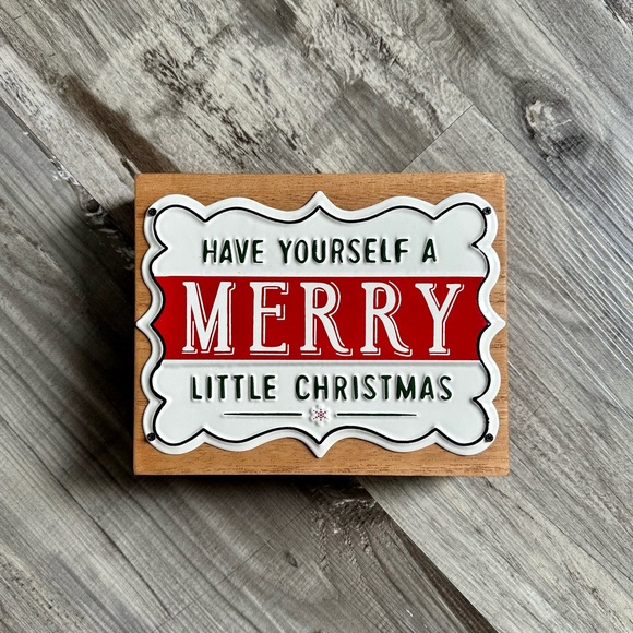 Merry Christmas Table Sign - Picture 1 of 7
